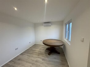 1 London Rd, Teynham to rent Interior Photo- Image 2 of 2
