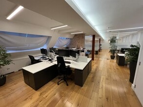 15 Fulwood Pl, London to rent Interior Photo- Image 2 of 3