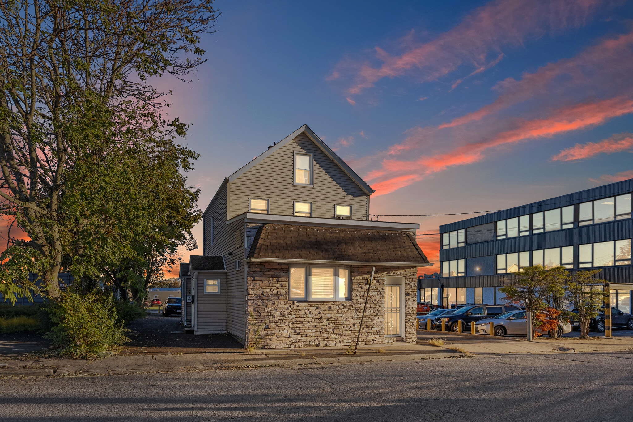 15 E Carl St, Hicksville, NY for sale Primary Photo- Image 1 of 10