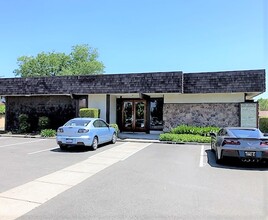 20200-20210 Redwood Rd, Castro Valley, CA for rent Building Photo- Image 1 of 6