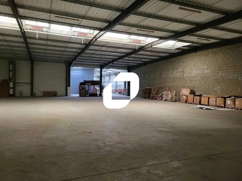 Office in Mérignac to rent - Building Photo - Image 3 of 7