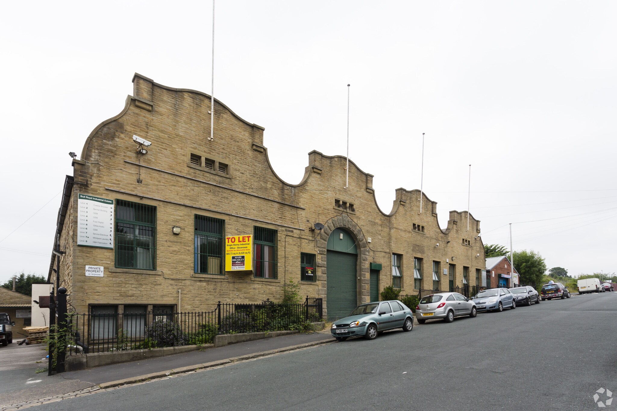 Bullroyd Ln, Bradford for sale Primary Photo- Image 1 of 1