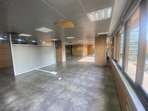 Calle de Orense, 68, Madrid, Madrid to rent Interior Photo- Image 2 of 13