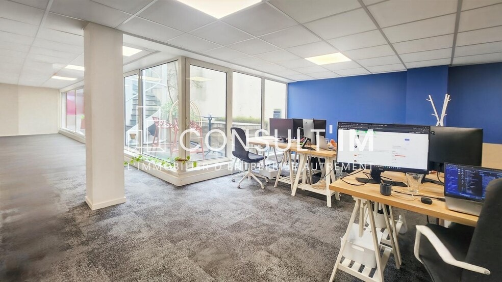 Office in Boulogne-Billancourt to rent - Building Photo - Image 3 of 7