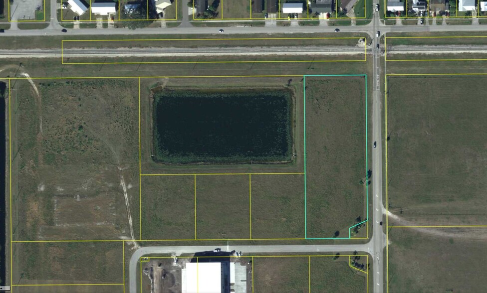 501 Commerce Ct, Clewiston, FL for sale - Primary Photo - Image 1 of 4