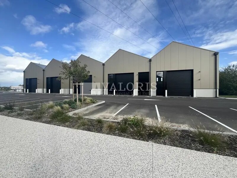 Light Industrial in Toussieu for sale Building Photo- Image 1 of 56