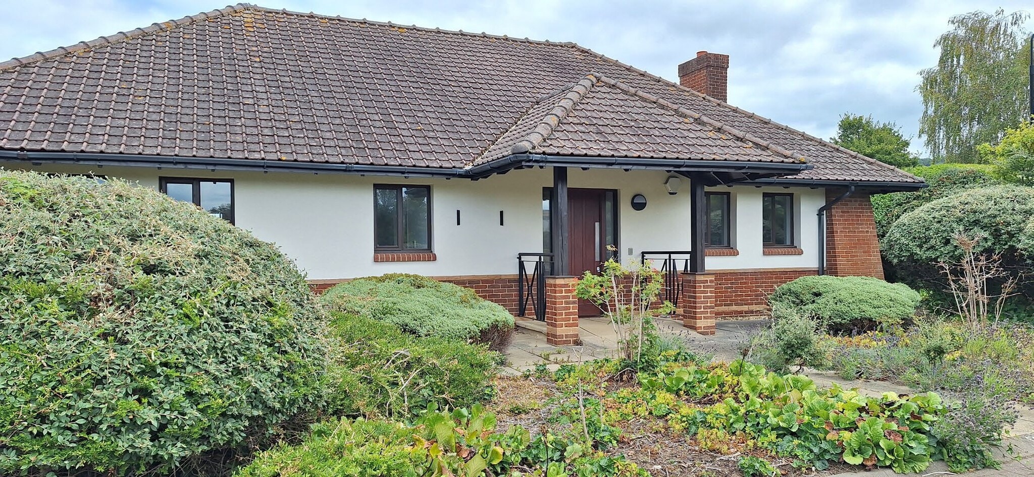 Shurdington Rd, Shurdington to rent Primary Photo- Image 1 of 2