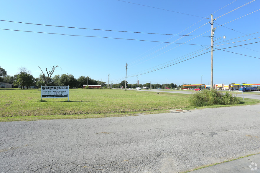 Hwy 75, Okmulgee, OK for sale - Primary Photo - Image 1 of 1