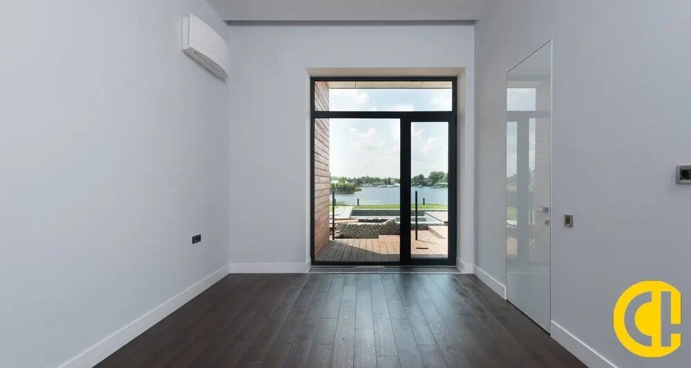 Build-to-Rent in Villeurbanne for sale Interior Photo- Image 1 of 2