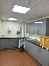 1 School Ln, Eastleigh to rent Interior Photo- Image 2 of 3