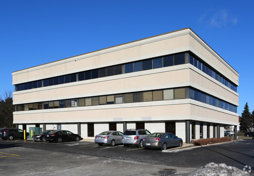 1375 E Schaumburg Rd, Schaumburg, IL for rent - Building Photo - Image 2 of 7