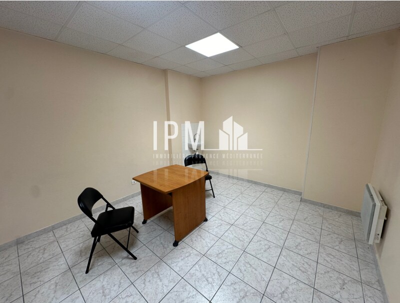 1 Bd Piot, Roquevaire to rent Interior Photo- Image 1 of 4