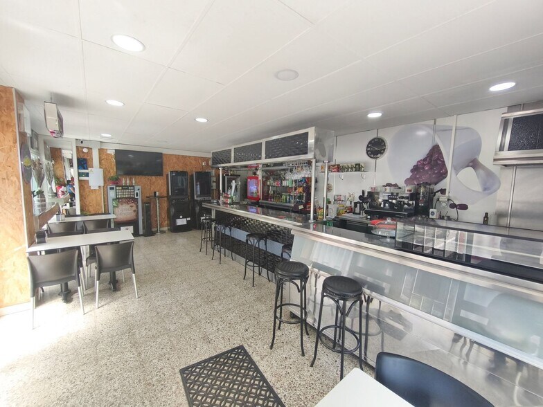 Calle Diego Betancor Suárez, 6, Las Palmas de Gran Canaria, Las Palmas for sale - Interior Photo - Image 1 of 17