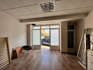 More details for Creu Roja, 7, Llíria - Retail to Rent
