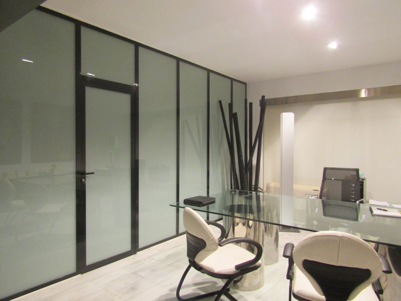 Retail in Elda, Alicante for sale Interior Photo- Image 1 of 6