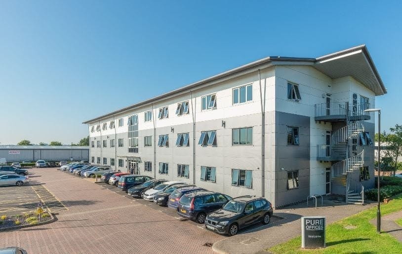 Kembrey Park, Swindon to rent - Building Photo - Image 1 of 10