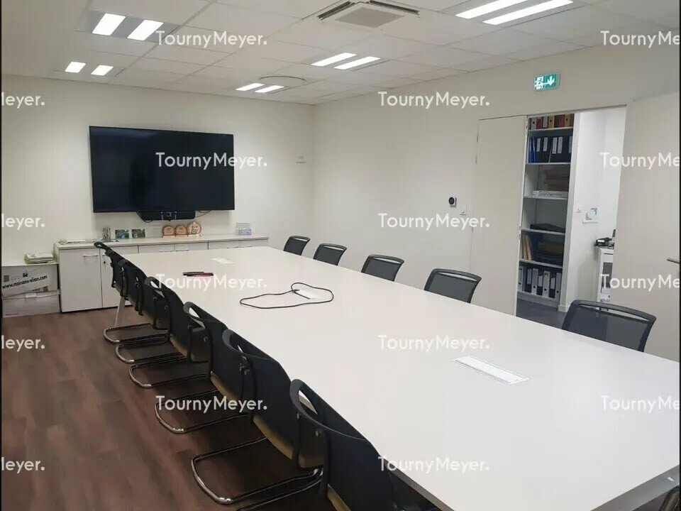 Retail in Cesson-Sévigné for sale Interior Photo- Image 1 of 7