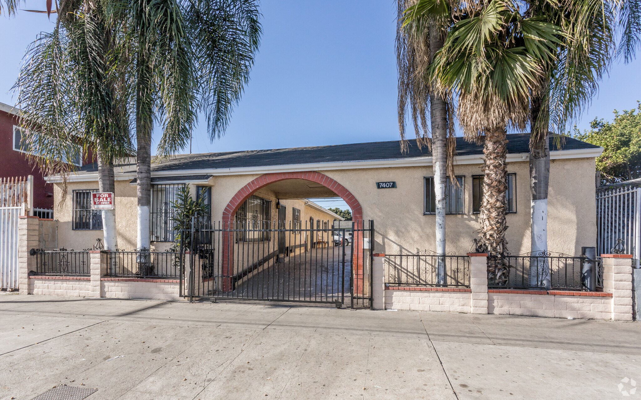 7407 S Figueroa St, Los Angeles, CA for sale Primary Photo- Image 1 of 1