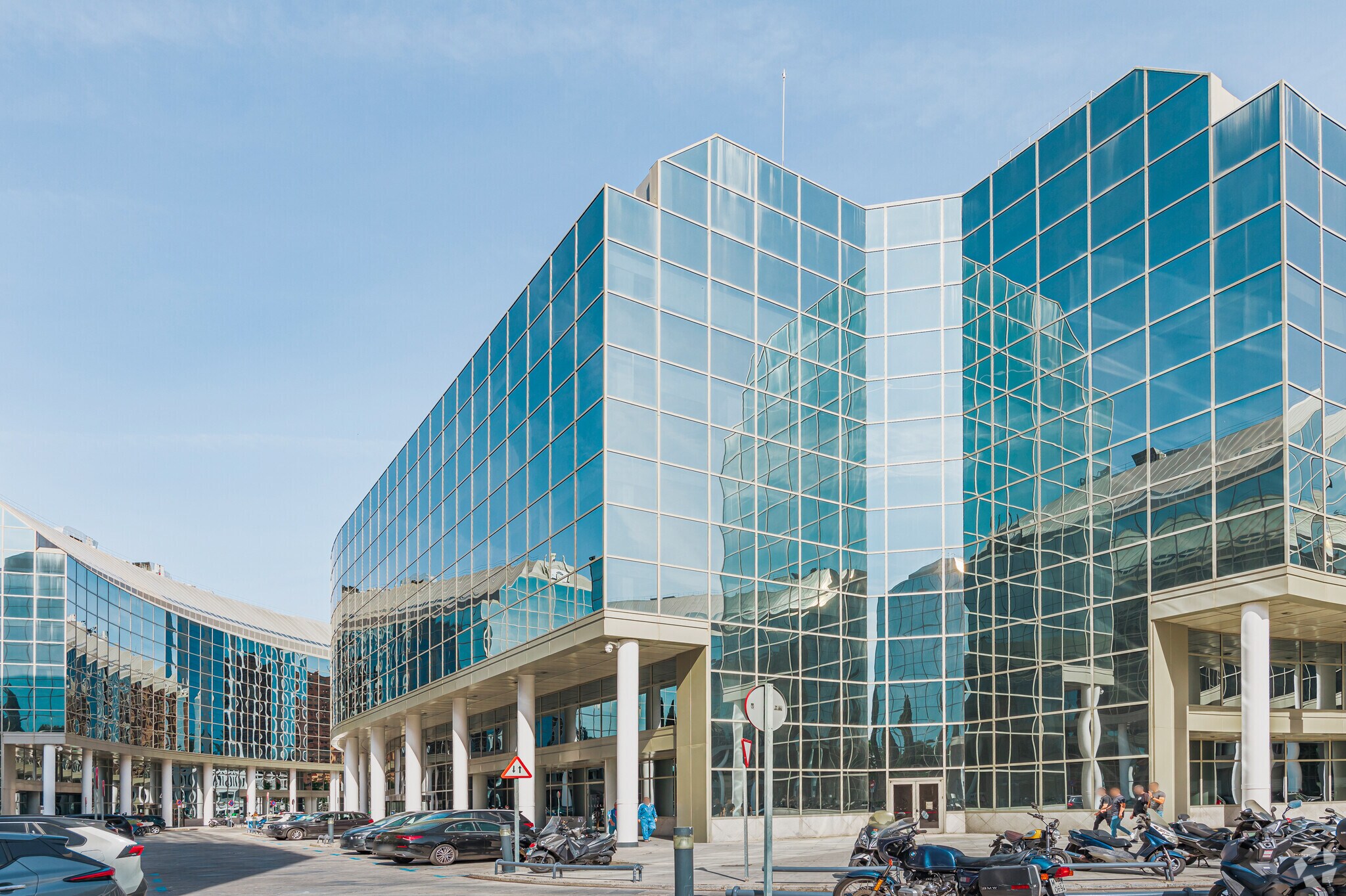 Calle Cardenal Marcelo Spínola, 14, Madrid, Madrid to rent Primary Photo- Image 1 of 4