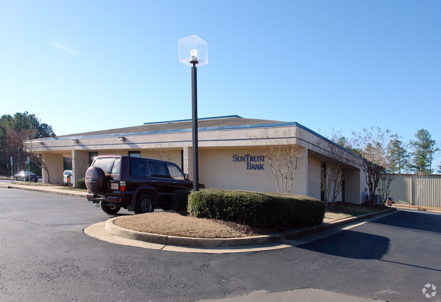 4601 Peachtree Industrial Blvd, Berkeley Lake, GA for rent - Building Photo - Image 3 of 10