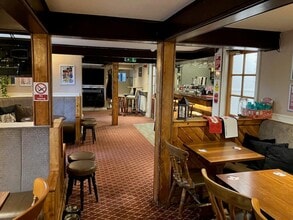 4 Royal Oak Av, Blackburn to rent Interior Photo- Image 1 of 1