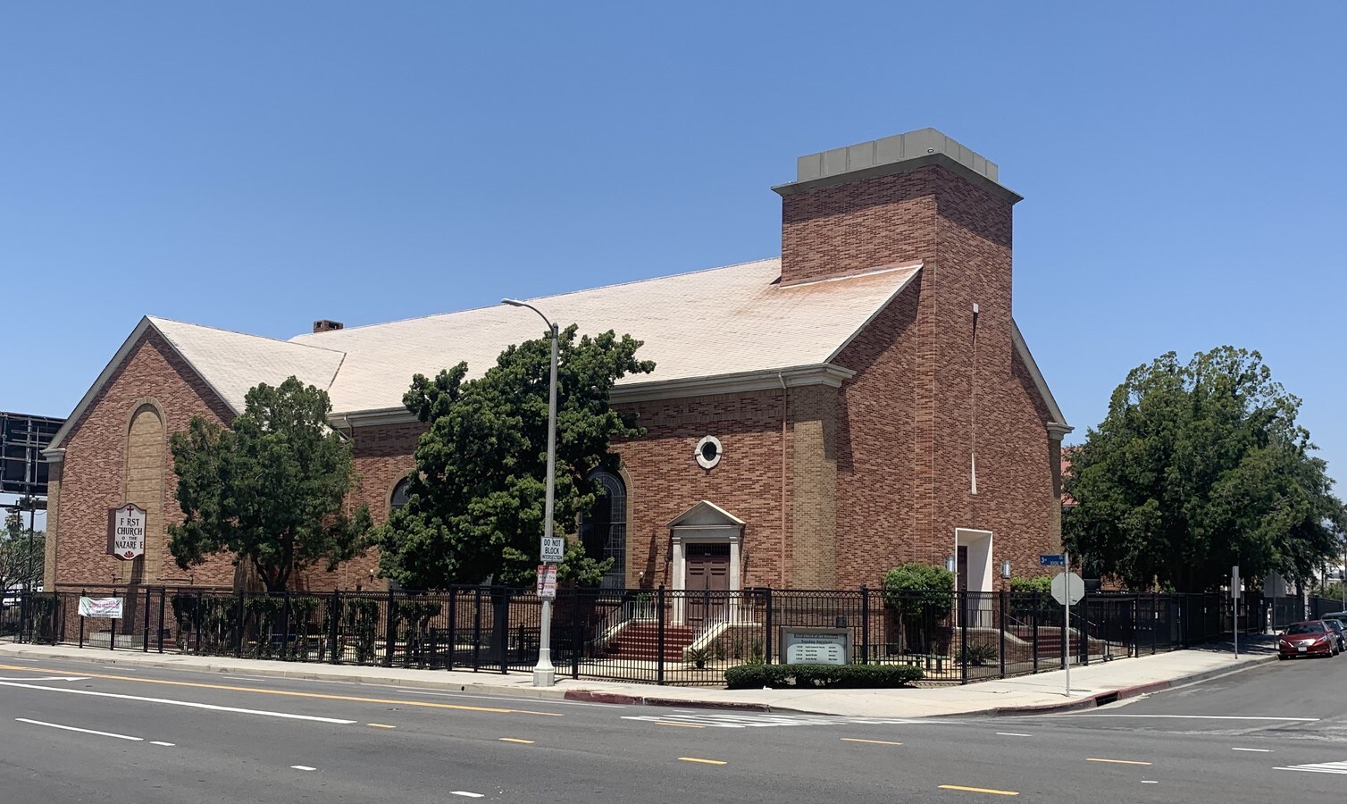 221 S Juanita Ave, Los Angeles 90004 UK