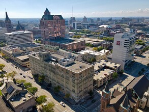 270 E Highland Ave, Milwaukee, WI - aerial  map view - Image1