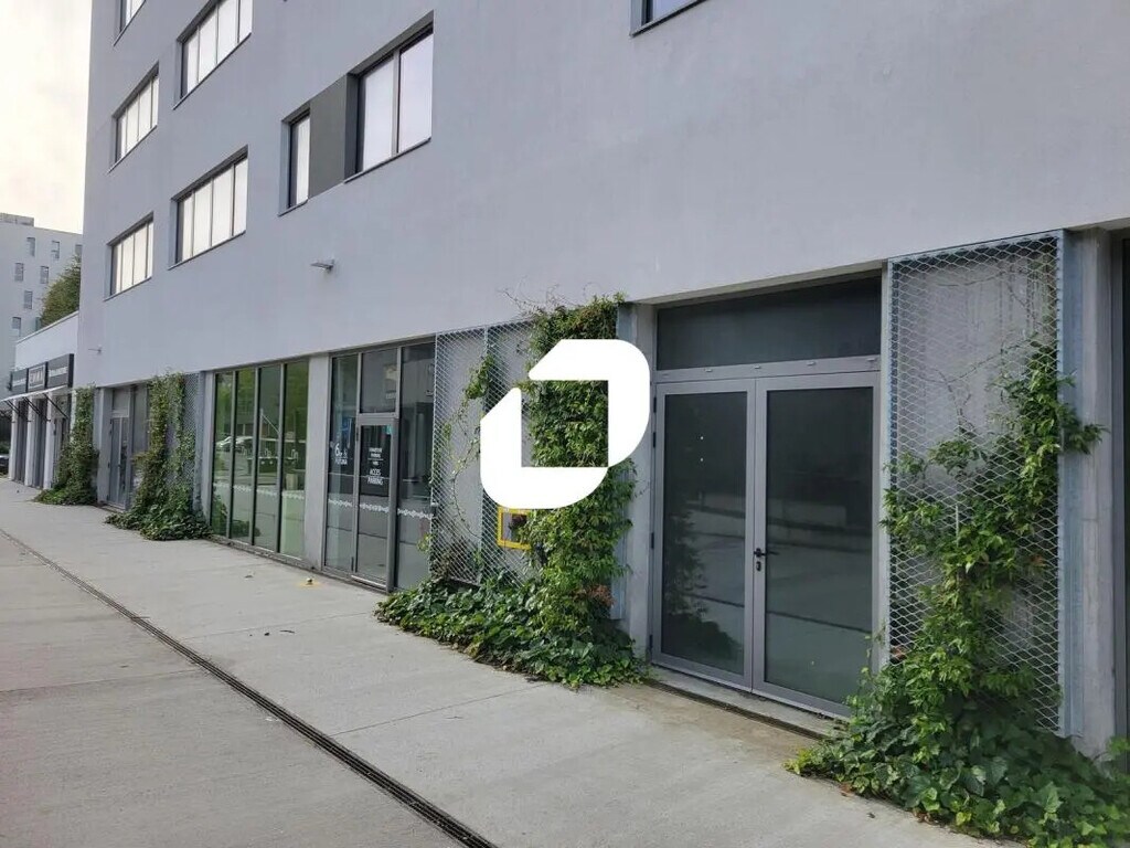 Location Bureaux 292 m² à 2 100 m² - Photo 1