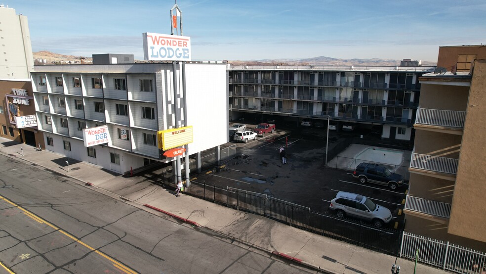 430 Lake St, Reno, NV for sale - Building Photo - Image 2 of 10