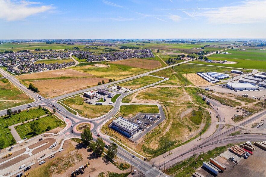 407 Pointe Plaza Dr, Windsor, CO for rent - Aerial - Image 3 of 3