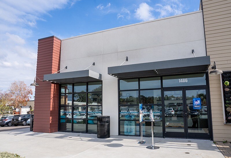 1486 Encinitas Blvd, Encinitas, CA for sale - Primary Photo - Image 1 of 1