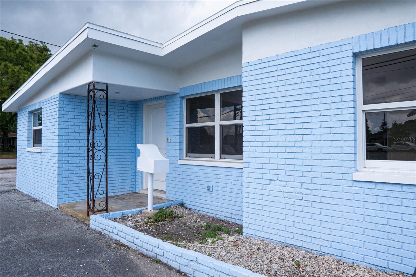 3275 E Bay Dr, Largo, FL for sale Building Photo- Image 1 of 1