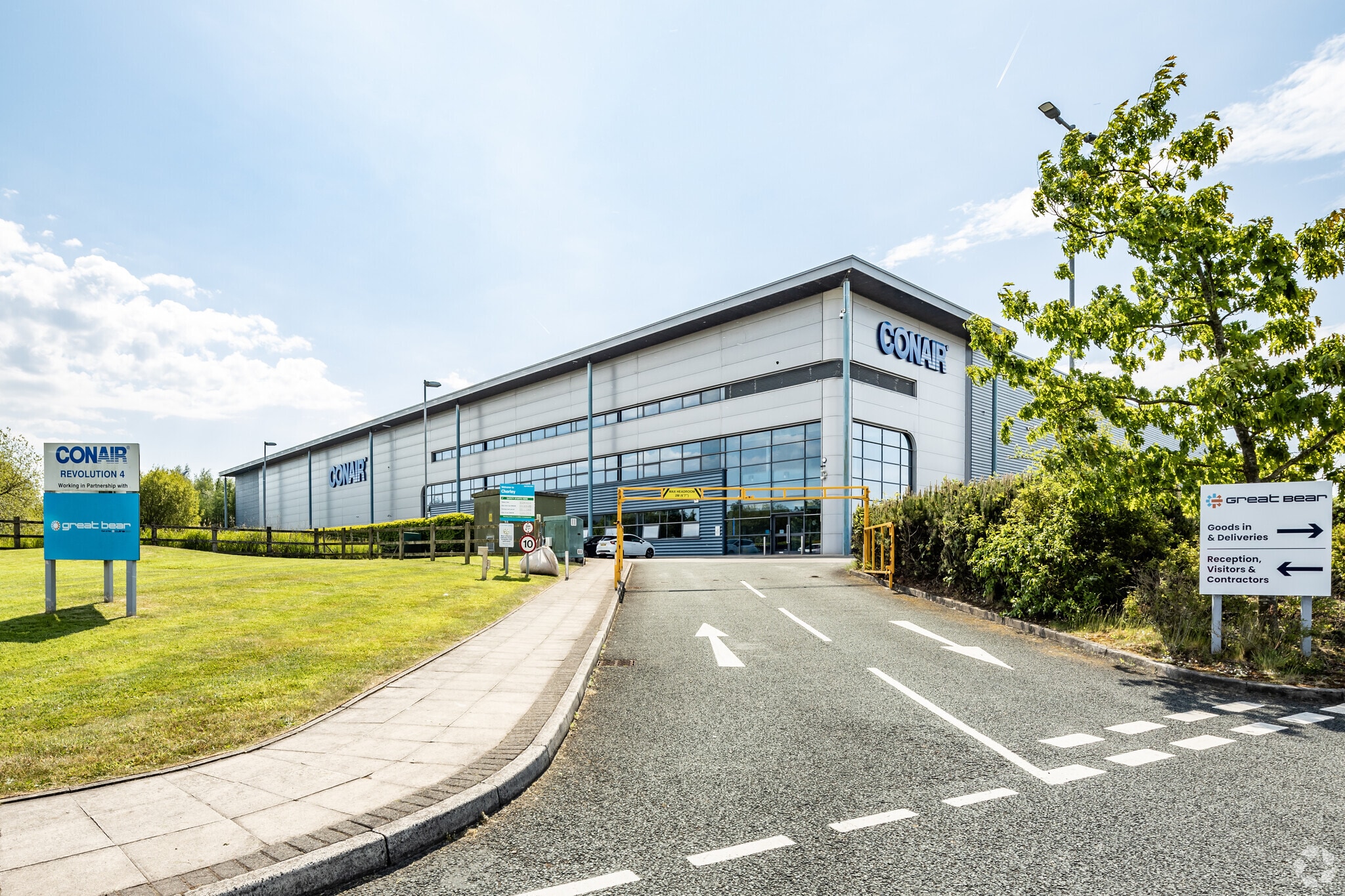 Oxford Mews, Chorley to rent Primary Photo- Image 1 of 6