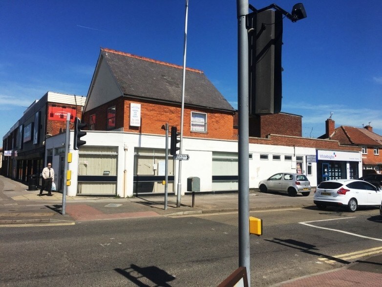 273 Basingstoke Rd, Reading for sale - Building Photo - Image 1 of 1