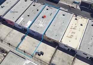 767 E 14th Pl, Los Angeles, CA - aerial  map view