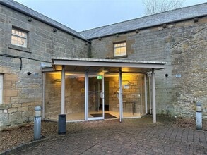 Berwick Hill Rd, Newcastle Upon Tyne to rent Primary Photo- Image 1 of 8