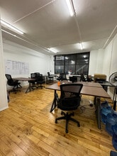 27 W 20th St, New York, NY for rent Building Photo- Image 1 of 5