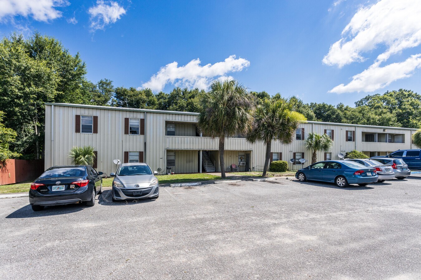 6475 Willow Tree Ct, Milton 32570 Willow Tree Apartments UK