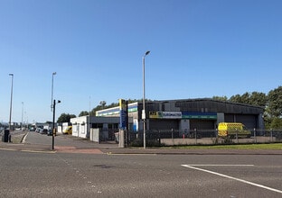 Glasgow Rd, Rutherglen to rent Building Photo- Image 1 of 3