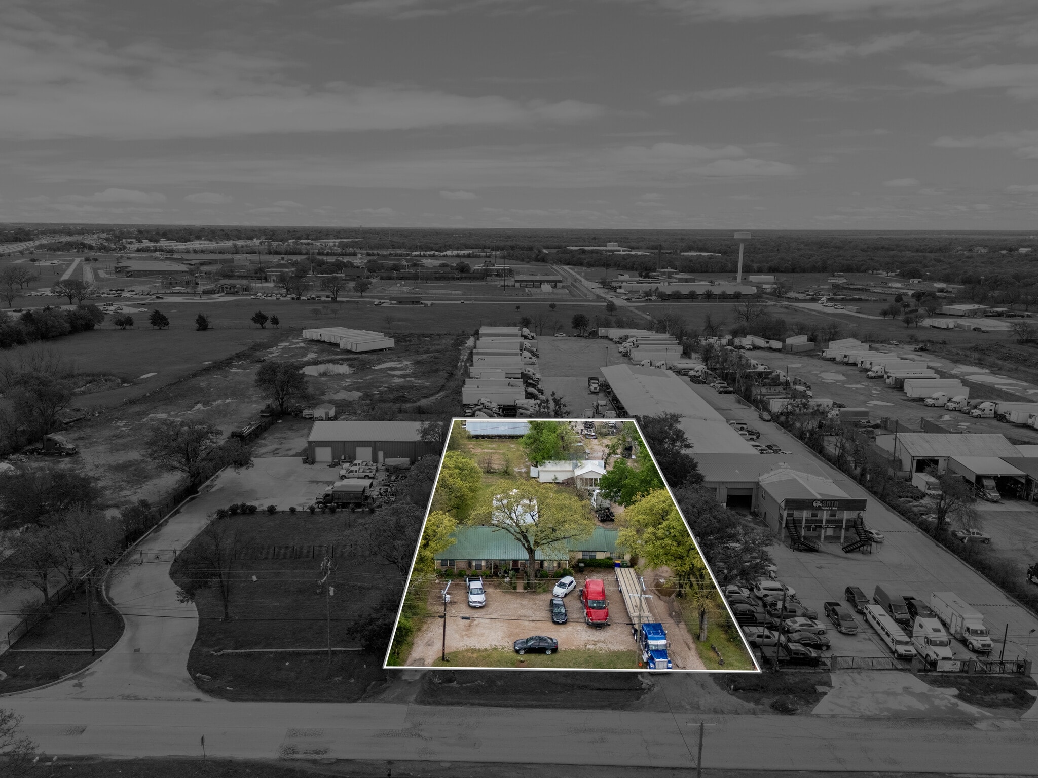 303-A W Simonds, Seagoville, TX for sale Primary Photo- Image 1 of 22