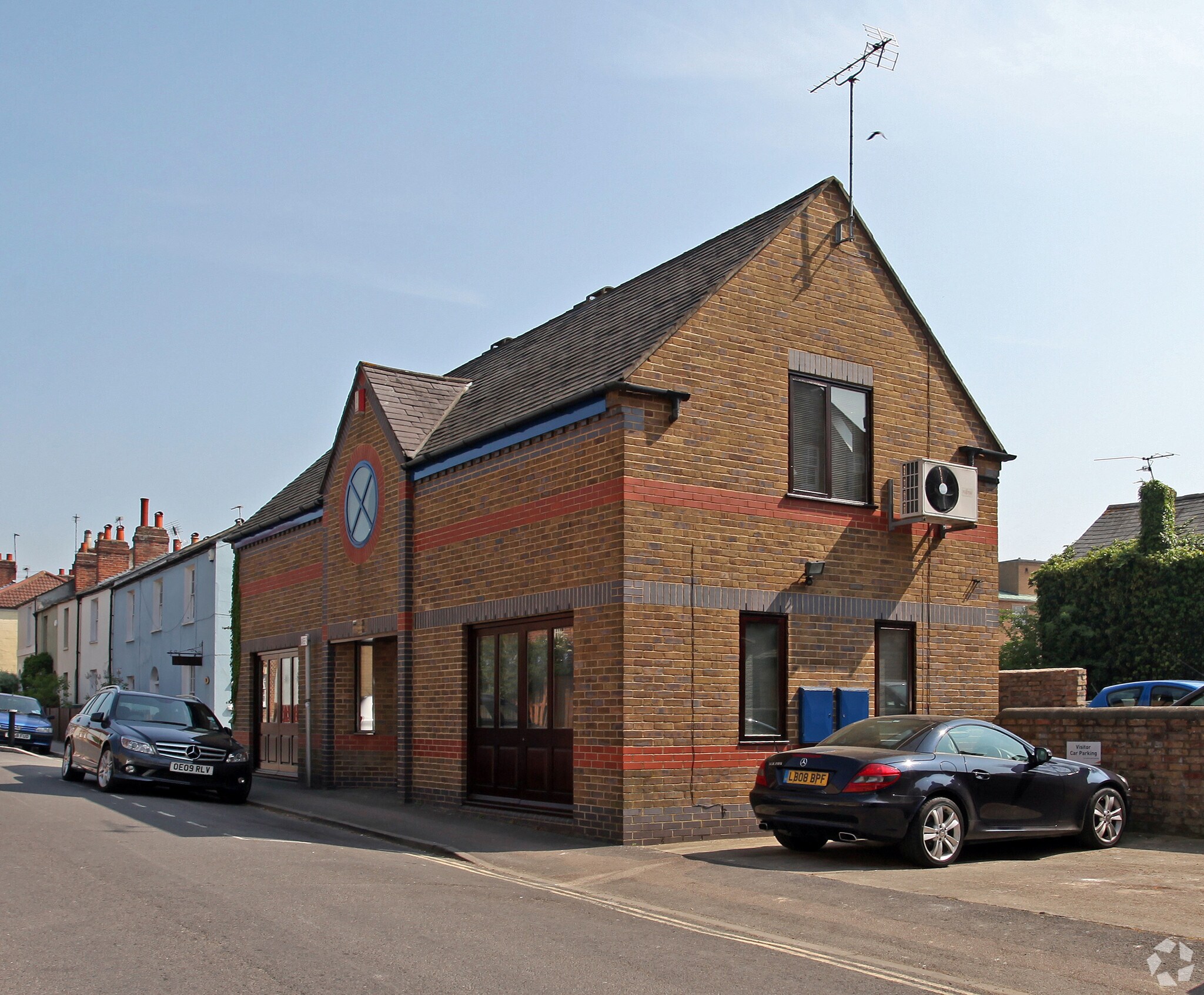 Observatory St, Oxford for sale Primary Photo- Image 1 of 1