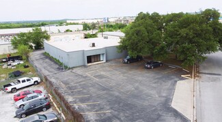 More details for 5351-5355 Brewster St, San Antonio, TX - Light Industrial for Sale