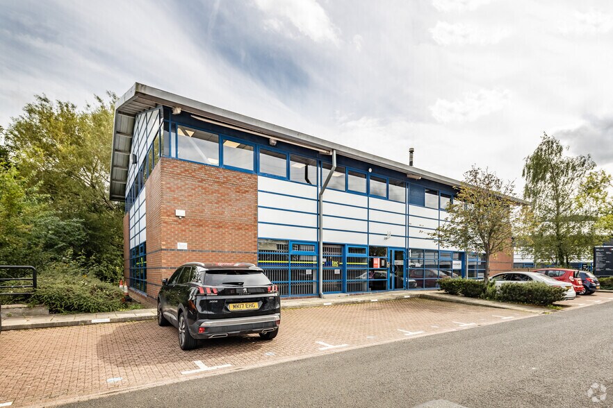 Harvard Ct, Warrington for sale - Building Photo - Image 1 of 1