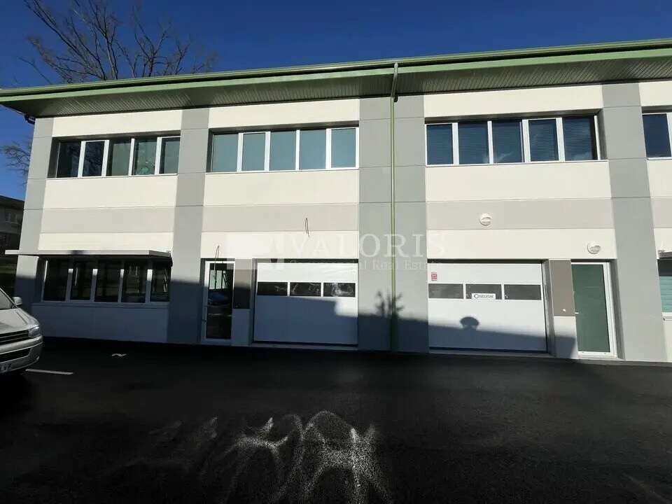 Light Industrial in Lissieu for sale Building Photo- Image 1 of 6