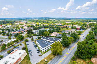 557 W Uwchlan Ave, Exton, PA - aerial  map view