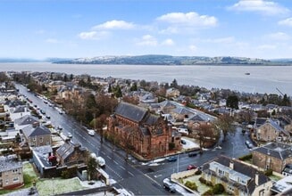 60 Newark St, Greenock to rent Building Photo- Image 2 of 11