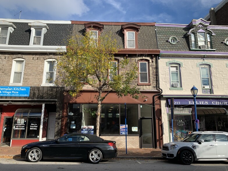 215 Bridge St, Phoenixville, PA for rent - Building Photo - Image 1 of 10