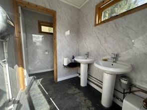 The Galloping Dr, Newtown to rent Interior Photo- Image 2 of 3