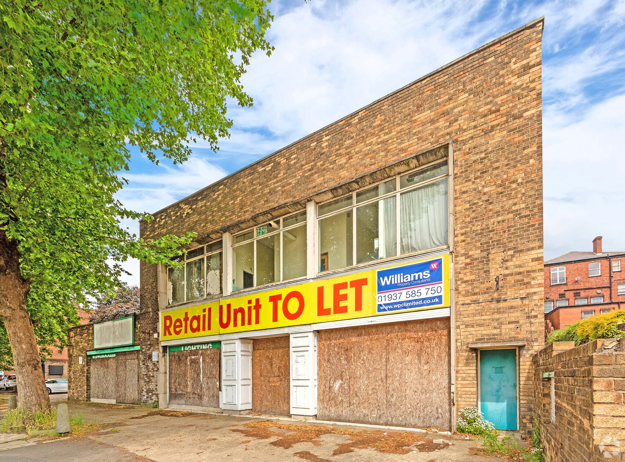 50 Southgate, Pontefract to rent Building Photo- Image 1 of 7