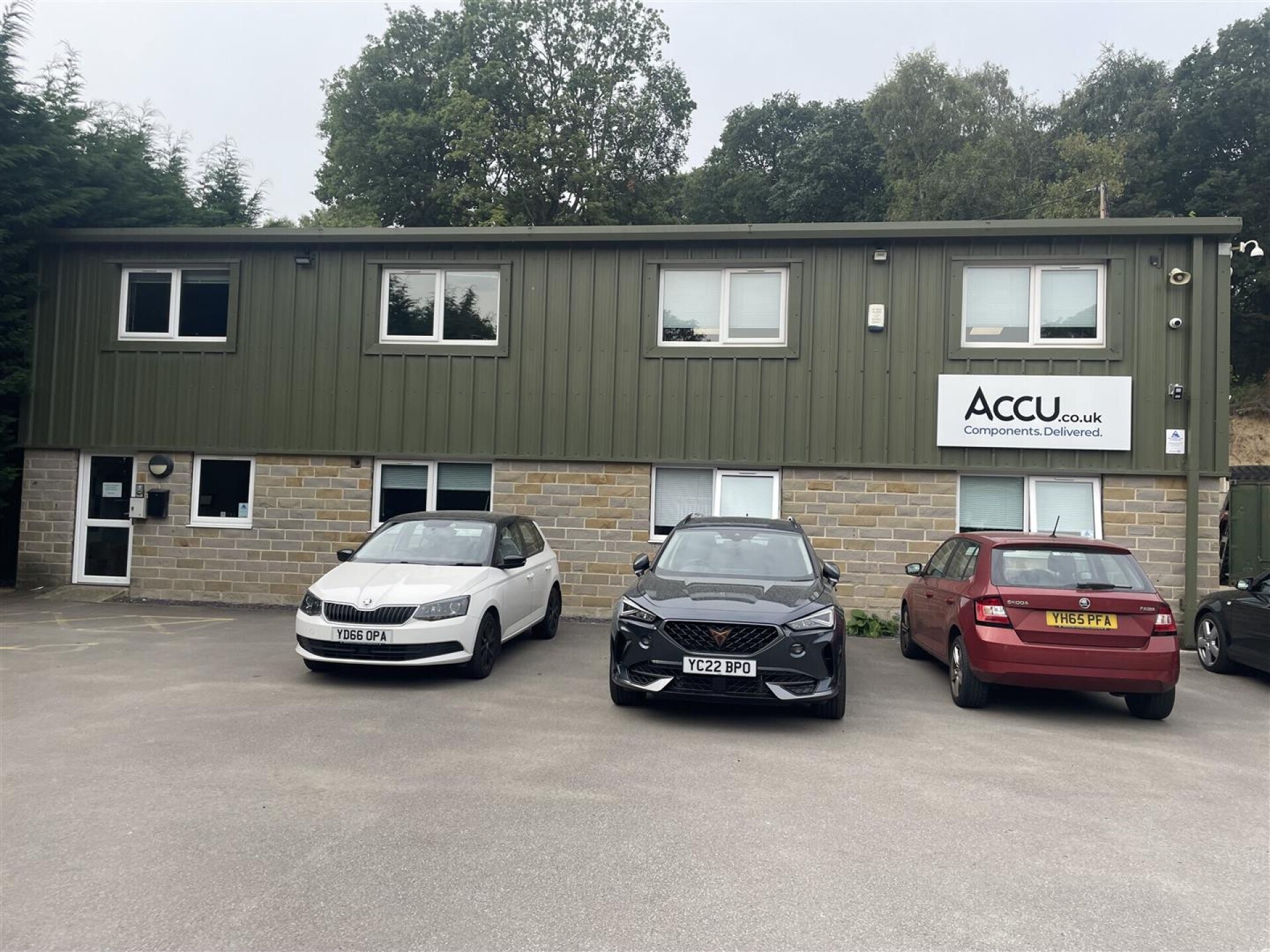 Woodhead Rd, Honley for sale Primary Photo- Image 1 of 1